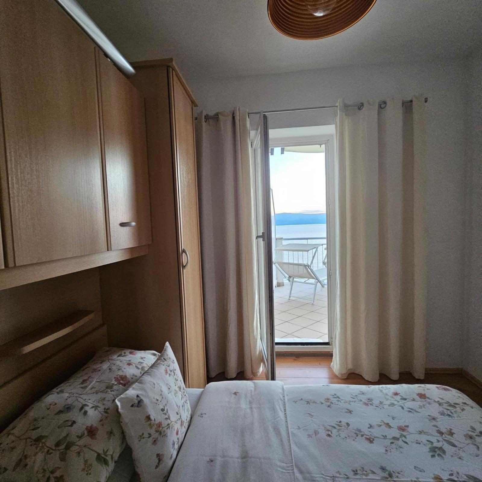 Beach Apartments Mika Lokva Rogoznica Esterno foto